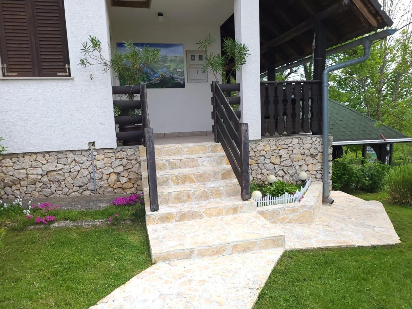 Guest House Stefanija Poljanak Exterior foto